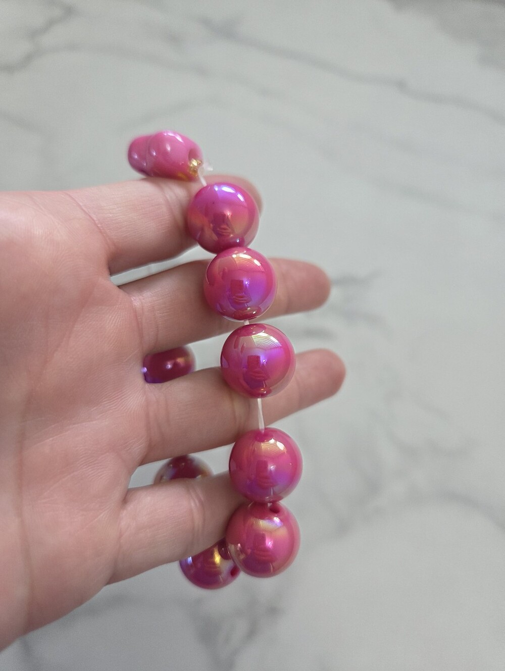 Chunky Hot Pink Iridescent Beaded Bracelet Heart Smile Charm Stretch - Picture 5 of 12